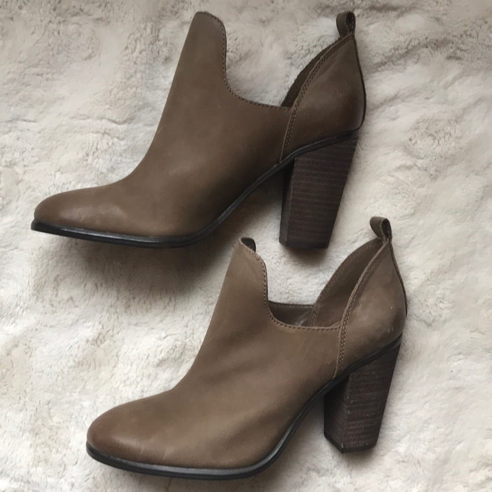Vince Camuto Federa Booties